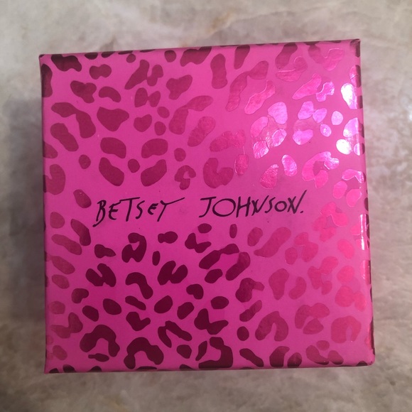 BETSEY Johnson set - Picture 3 of 4